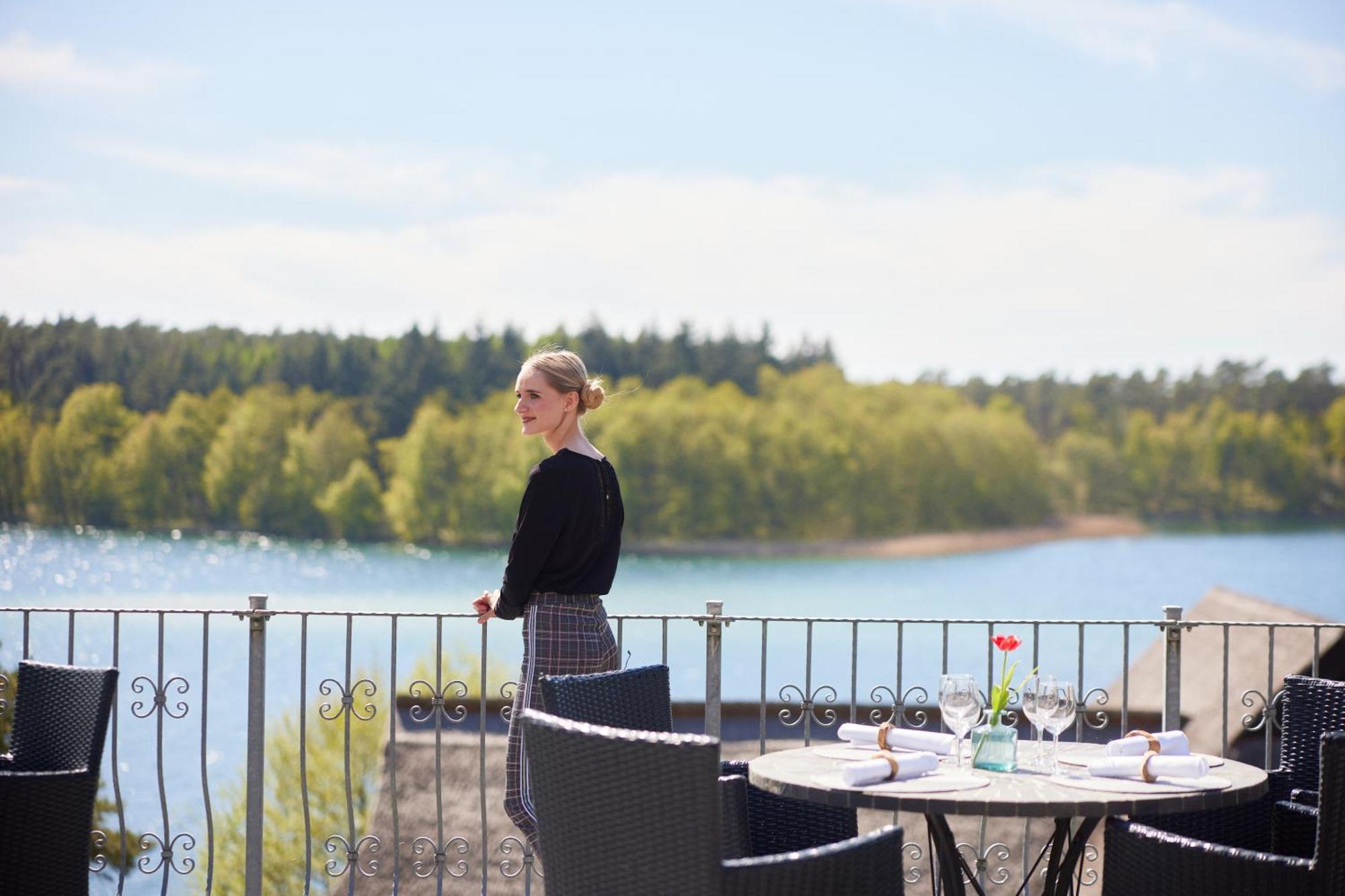 Van Der Valk Naturresort Drewitz Nossentiner Huette Eksteriør billede