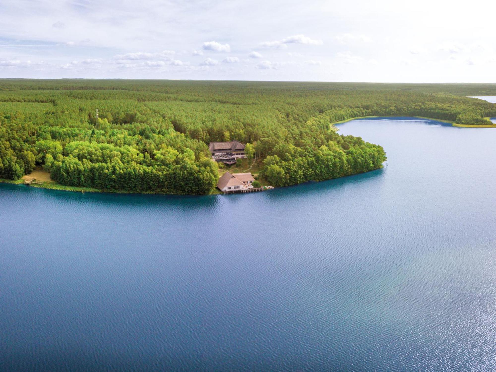 Van Der Valk Naturresort Drewitz Nossentiner Huette Eksteriør billede