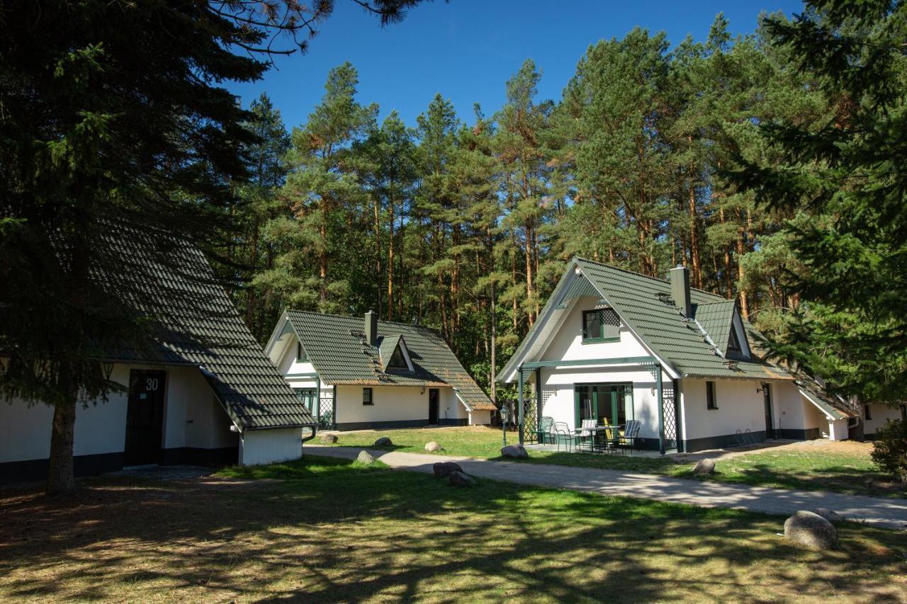Van Der Valk Naturresort Drewitz Nossentiner Huette Eksteriør billede
